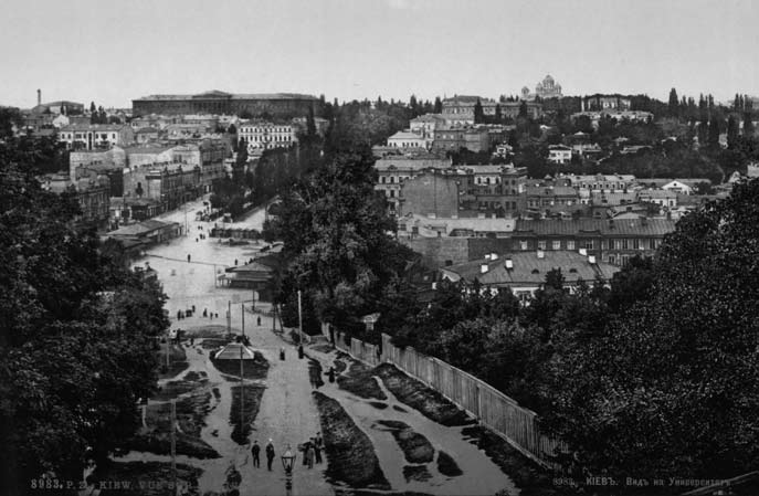 2012-03-08-olena-betlii-03-view-at-st-volodymyr-university